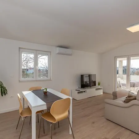 Ana Apartmán Biograd Na Moru