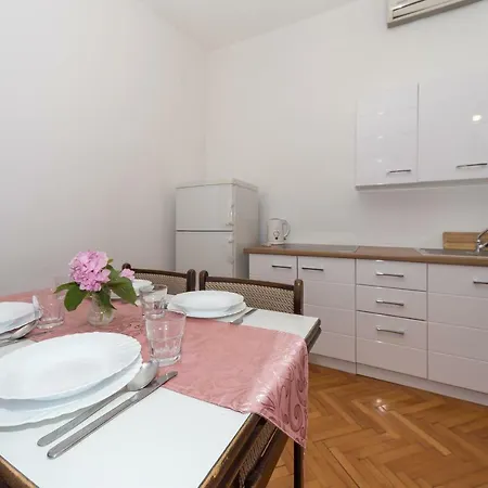 Apartament Ana