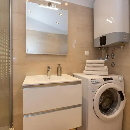 Ana Apartman